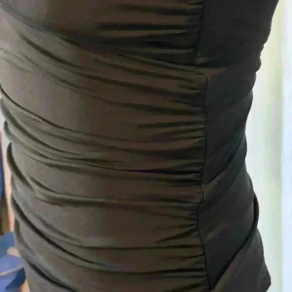 JANTZEN Swimsuit 1 Piece Ruffled Overlay. Removable Strap Black Size 8 - Picture 5 of 11